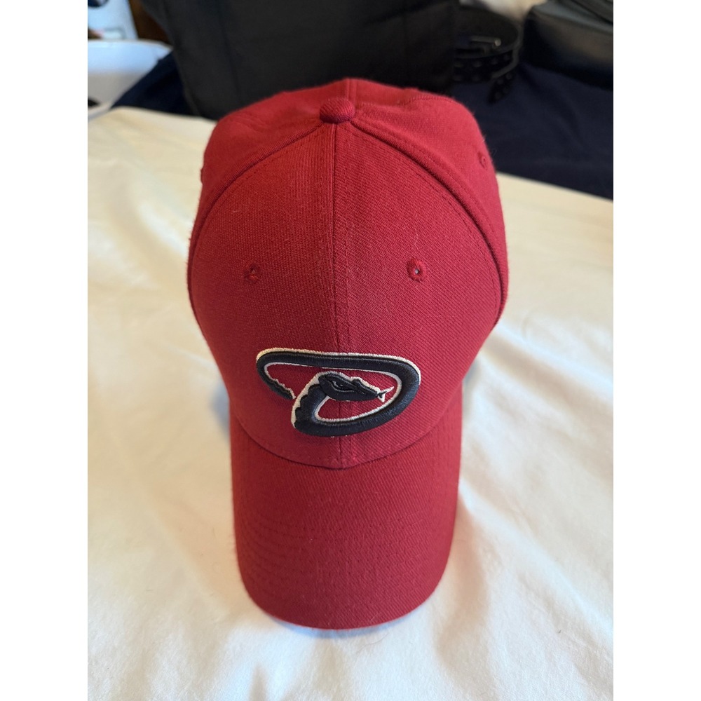 New Era Arizona Diamondbacks 39THIRTY Stretch Fit Hat Red Medium-Large MLB Cap